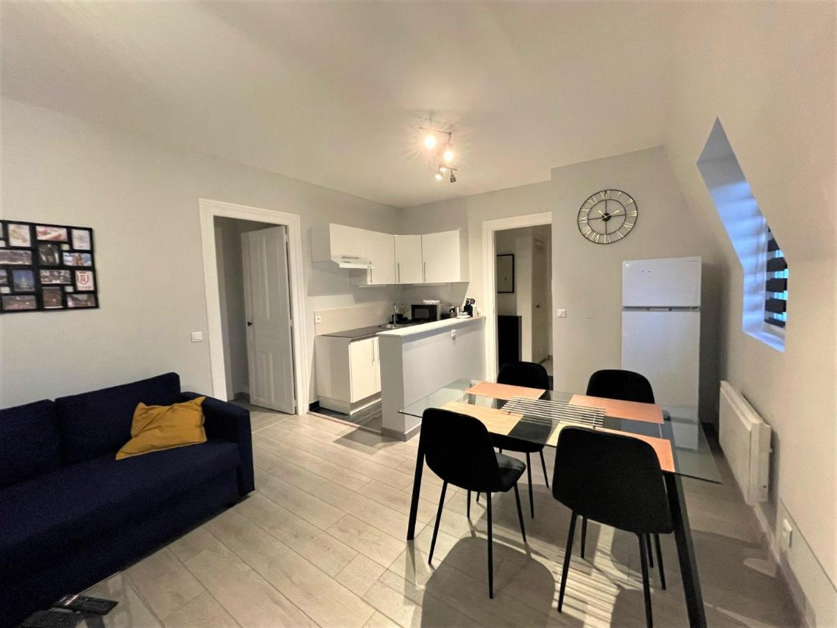 Le Boulard : Appartement En Plein Coeur Du Centre De رانس المظهر الخارجي الصورة